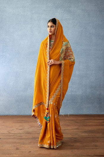 Dil Seher Lena Saree Online now