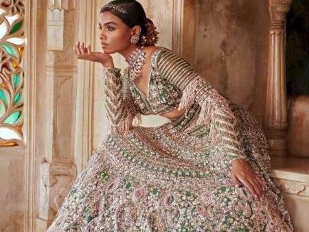 Emerald green bridal lehenga Online Hot Sale