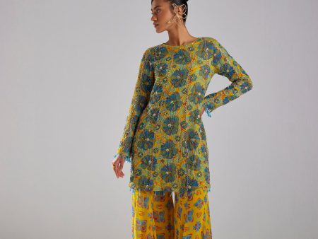 BLUE FLORAL A-LINE KURTI WITH YELLOW BUTTA PRINTED BELL BOTTOM PANTS Discount