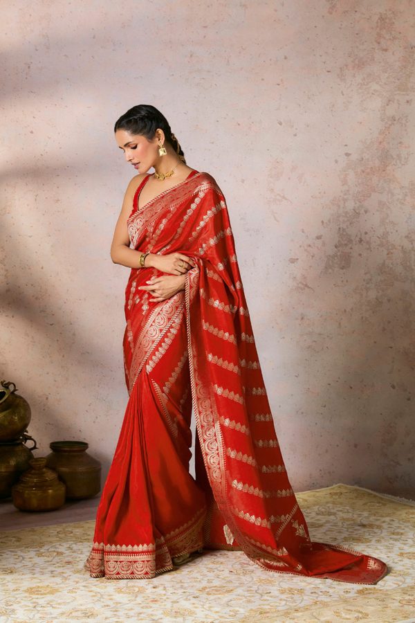 Red Jacquard Saree Online now