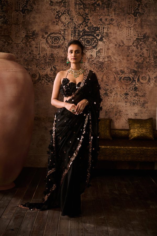 Black Embroidered Blouse With Embroidered Saree Online now