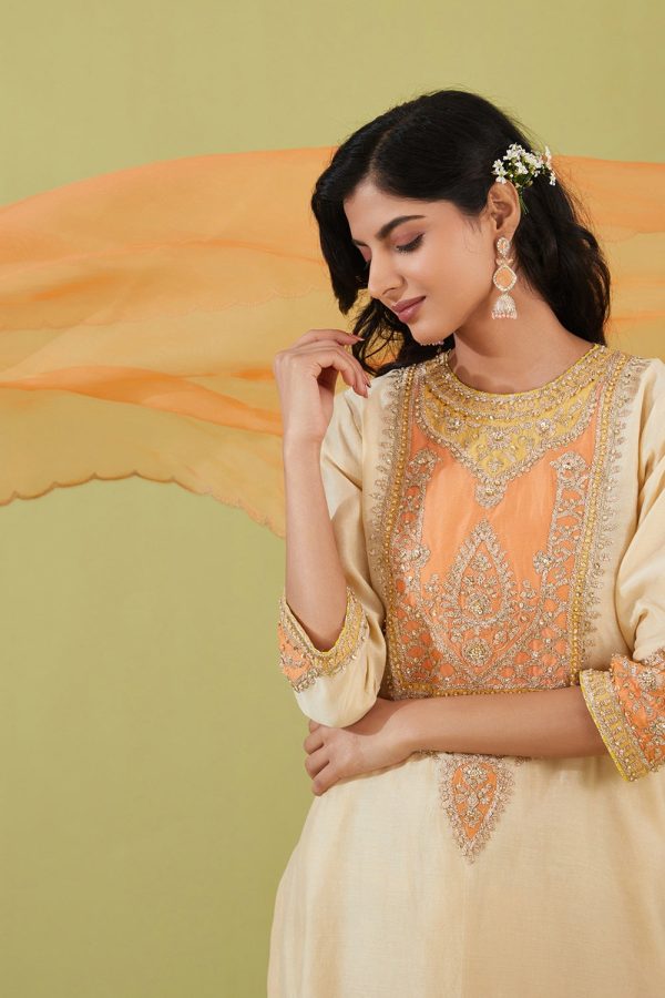 White Long Kurta With Salwar And Peach Dupatta For Cheap